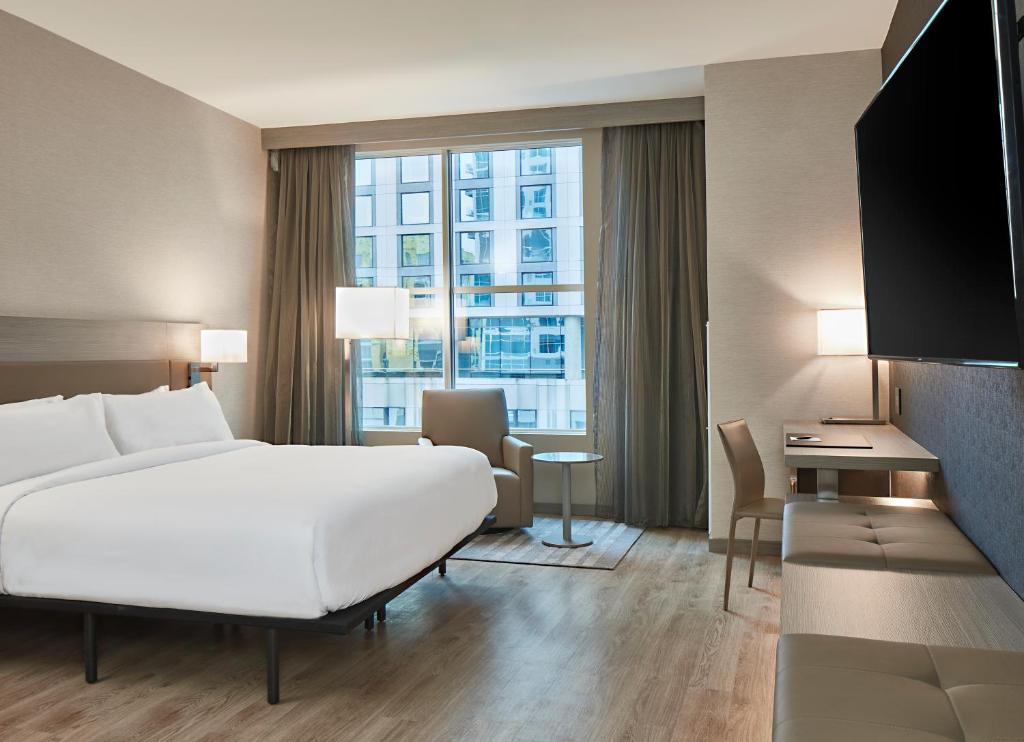 AC Hotel Nashville Downtown photo
