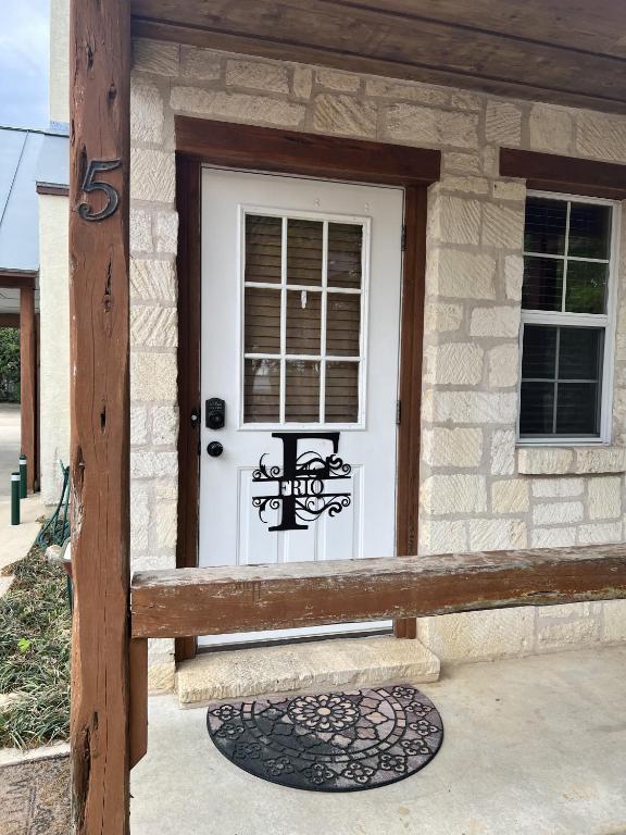 Gruene Cottages photo