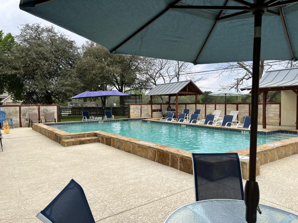 Gruene Cottages photo