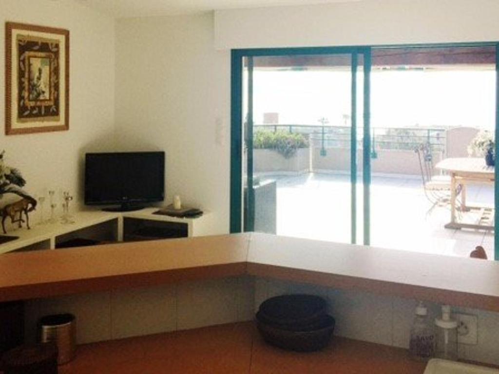 Appartement Cavalaire-sur-Mer, 3 pieces, 4 personnes - FR-1-100-172 photo