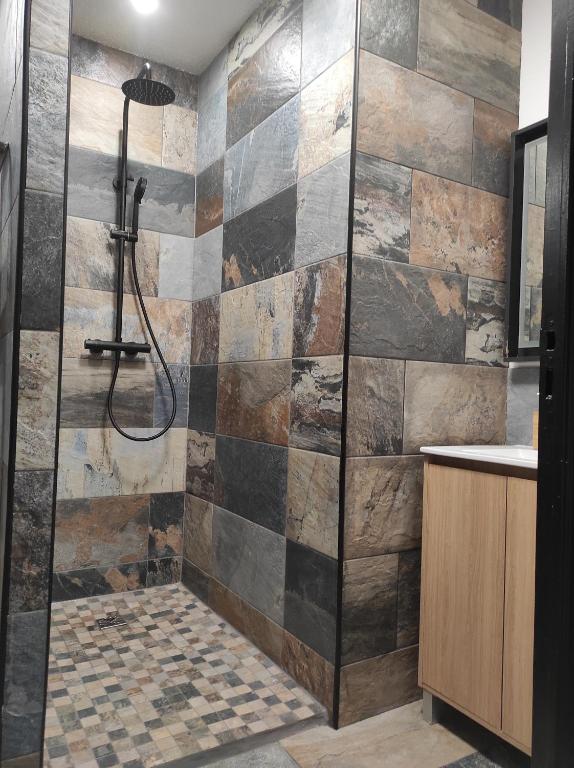 Appartement La Splenzia SPA Jacuzzi wifi clim - 5