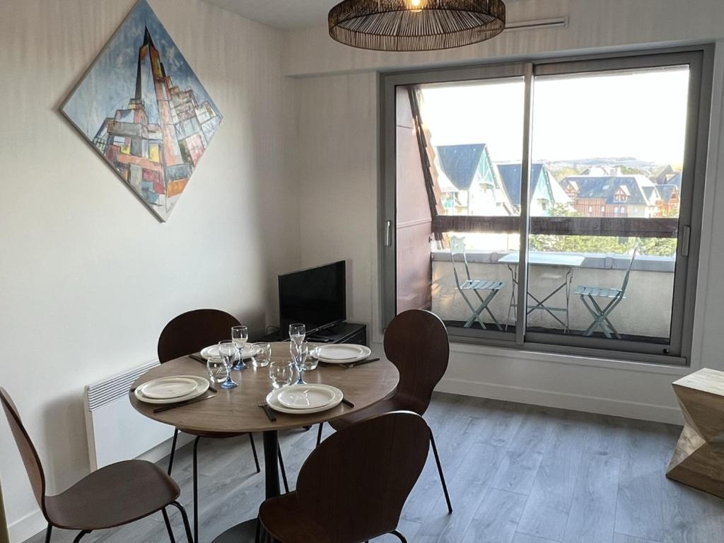 Cabourg: Duplex Rénové 2P, Plage Directe, Fibre - FR-1-487-351 - 3