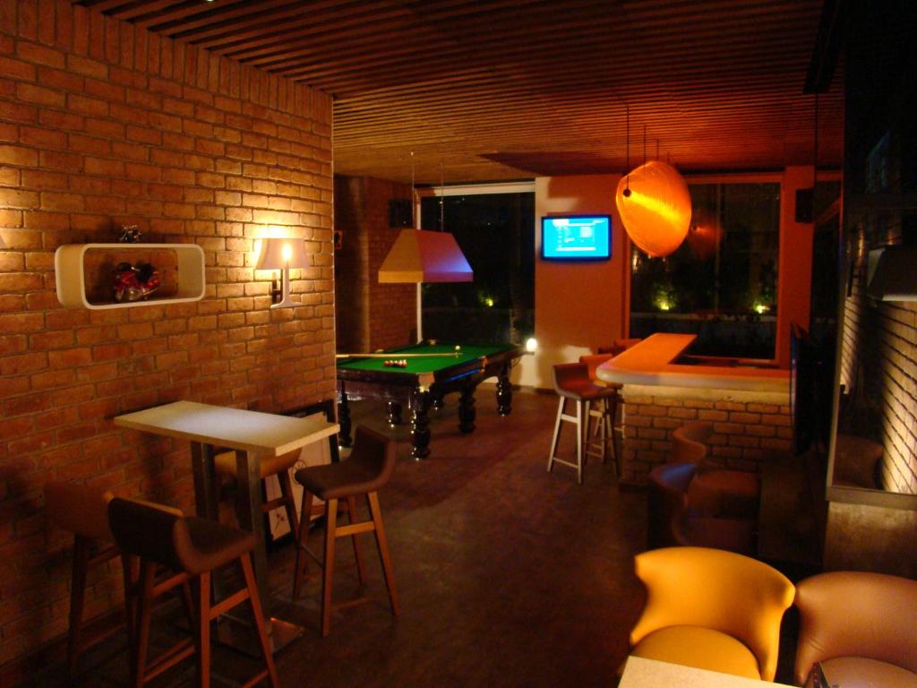 Pub/Lounge