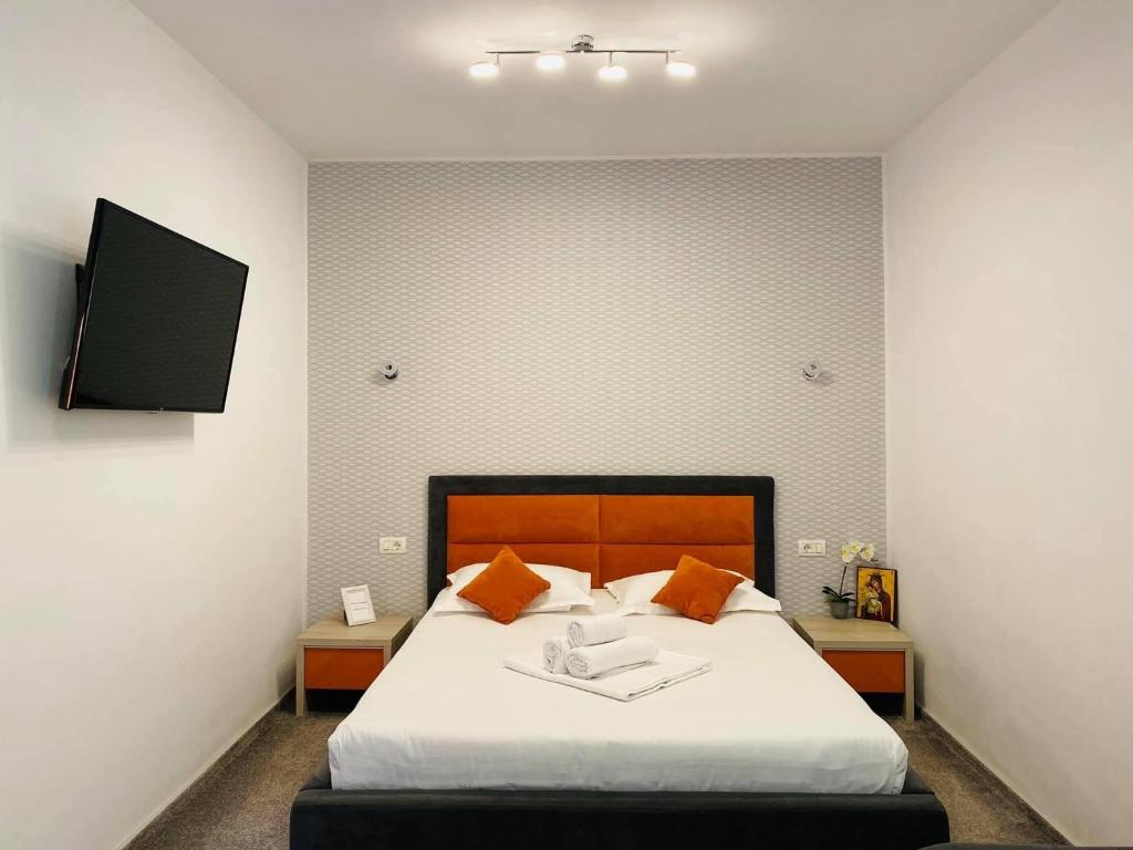 Orange House Constanta photo