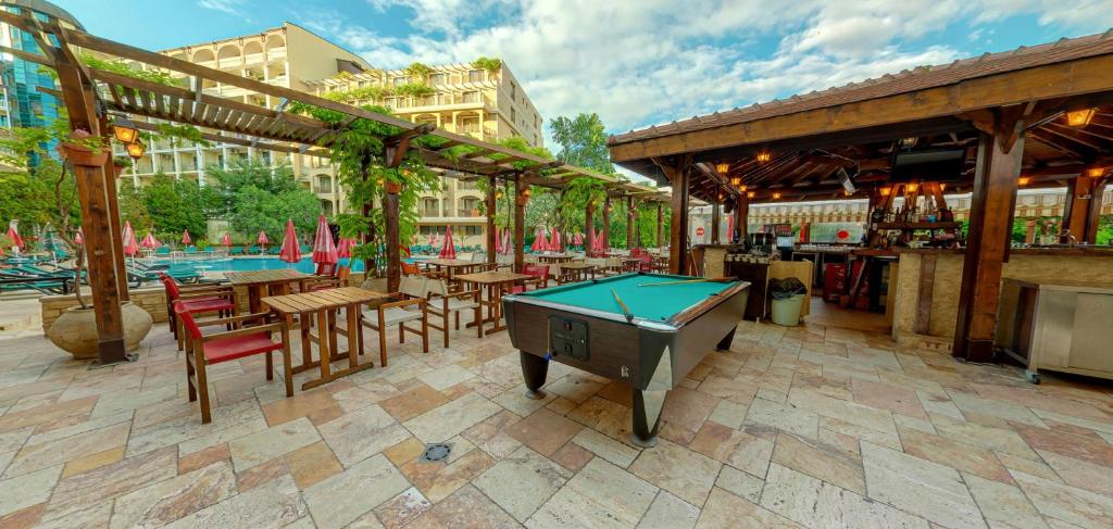 Mena Palace Hotel - All Inclusive — Sunny Beach, Burgas Region