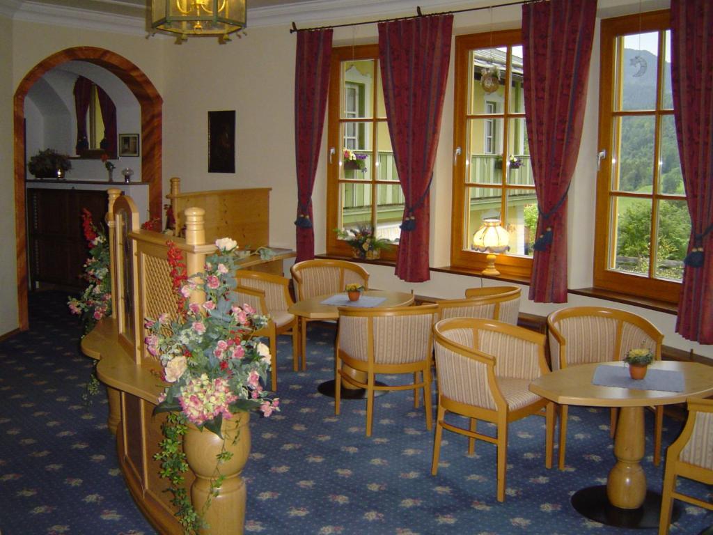 Hotel Krone photo