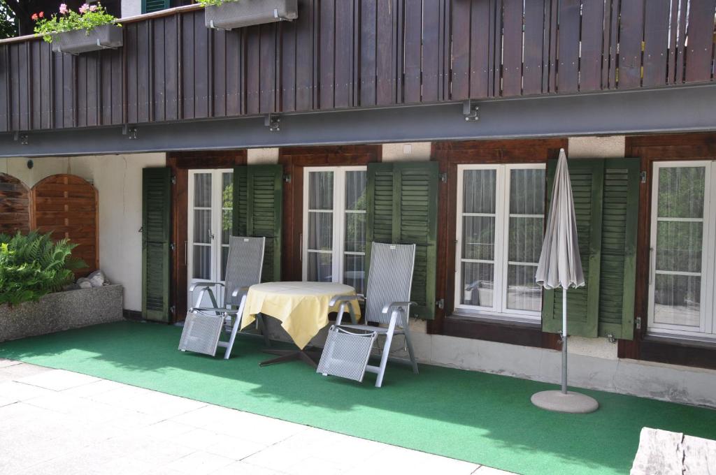 FERIENWOHNUNGEN Chalet Hohturnen photo