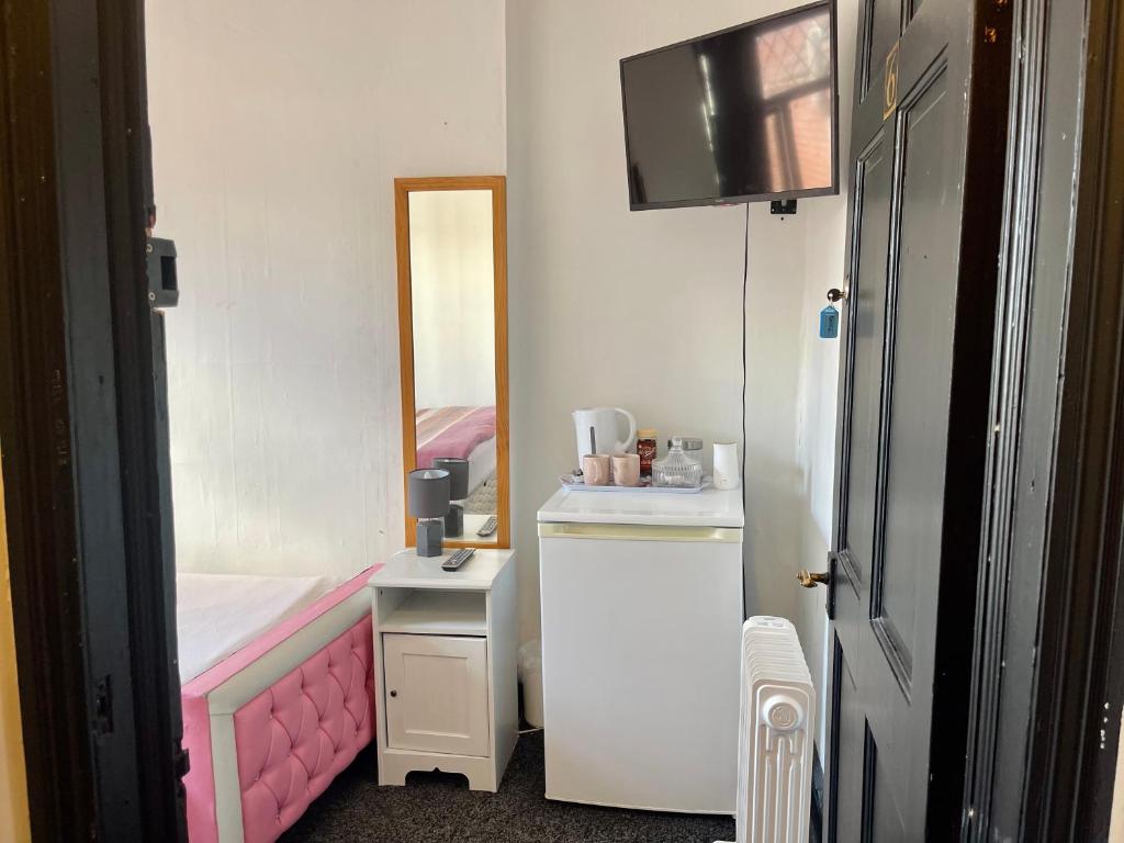 Nice room BS11 photo