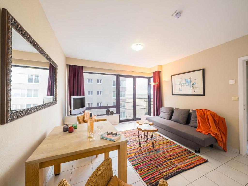 Cozy studio with terrace and sea view, Middelkerke