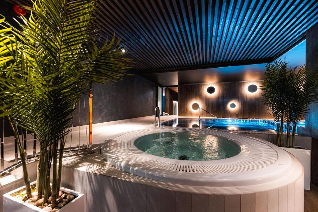 Hot tub, Meri Seaside Hotel & SPA in Kuressaare
