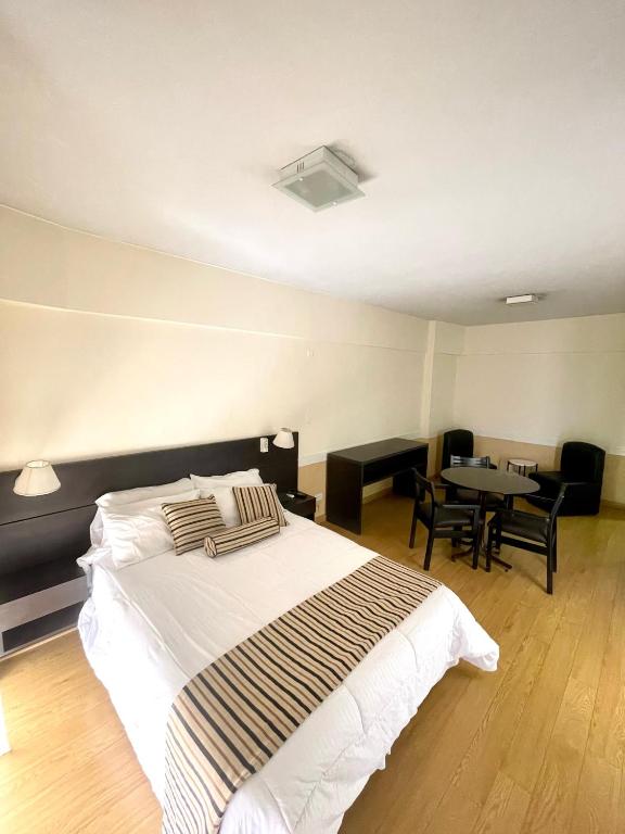 Golf Tower Suites & Apartments photo