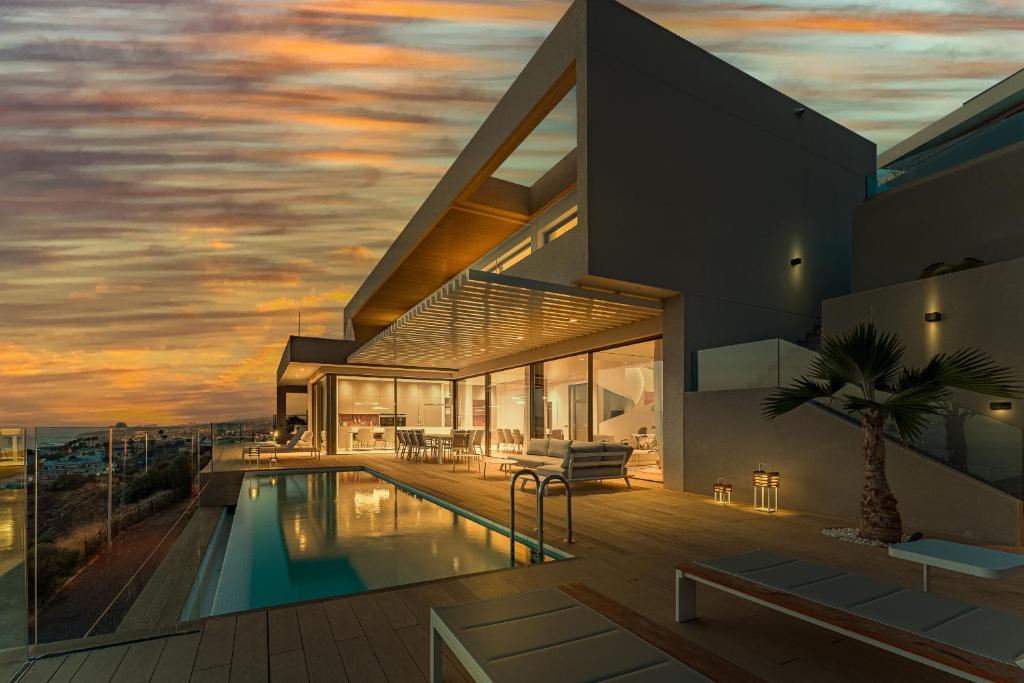 Serenity Heights - Luxury Concierge Services, Adeje