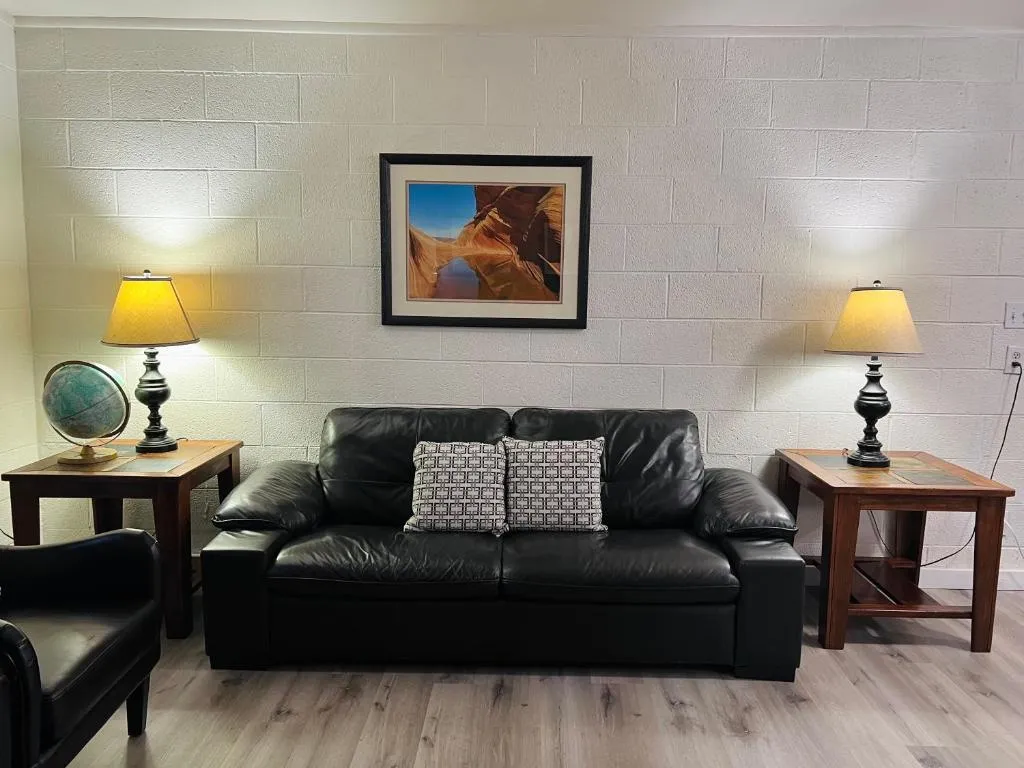 Lake Powell Motel & Apartments，位于佩吉的酒店