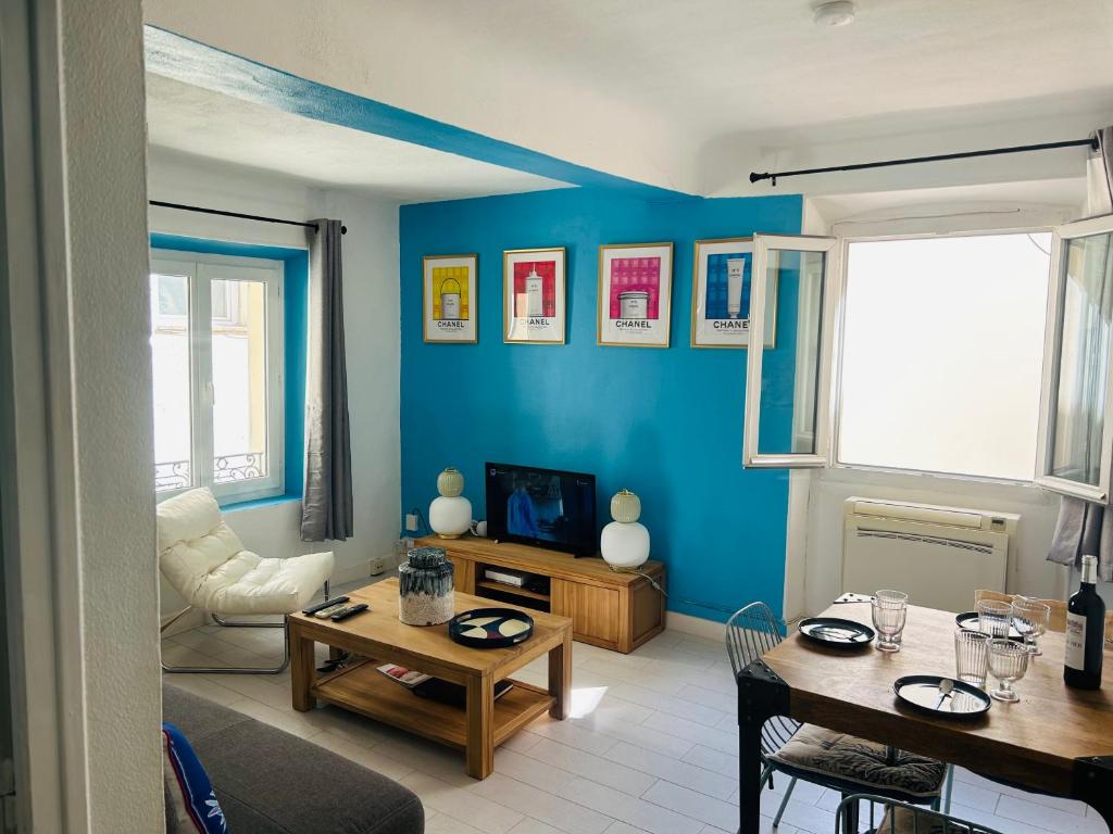 Cannes 2PC Port Palais Meynadier Forville - 4