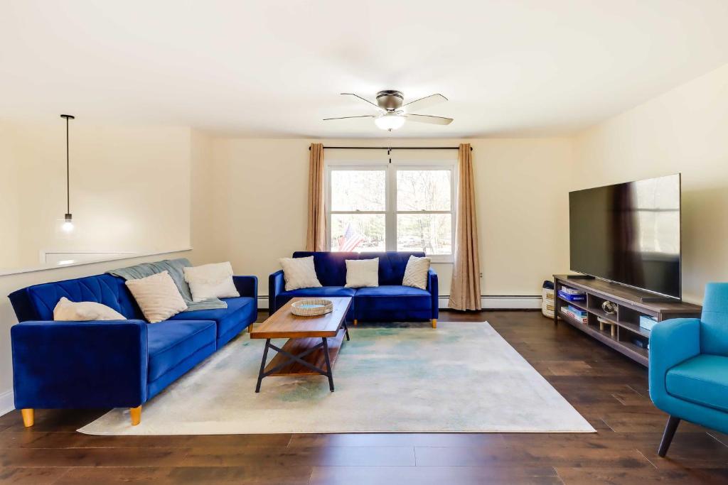 Charming East Stroudsburg Home with Game Room!