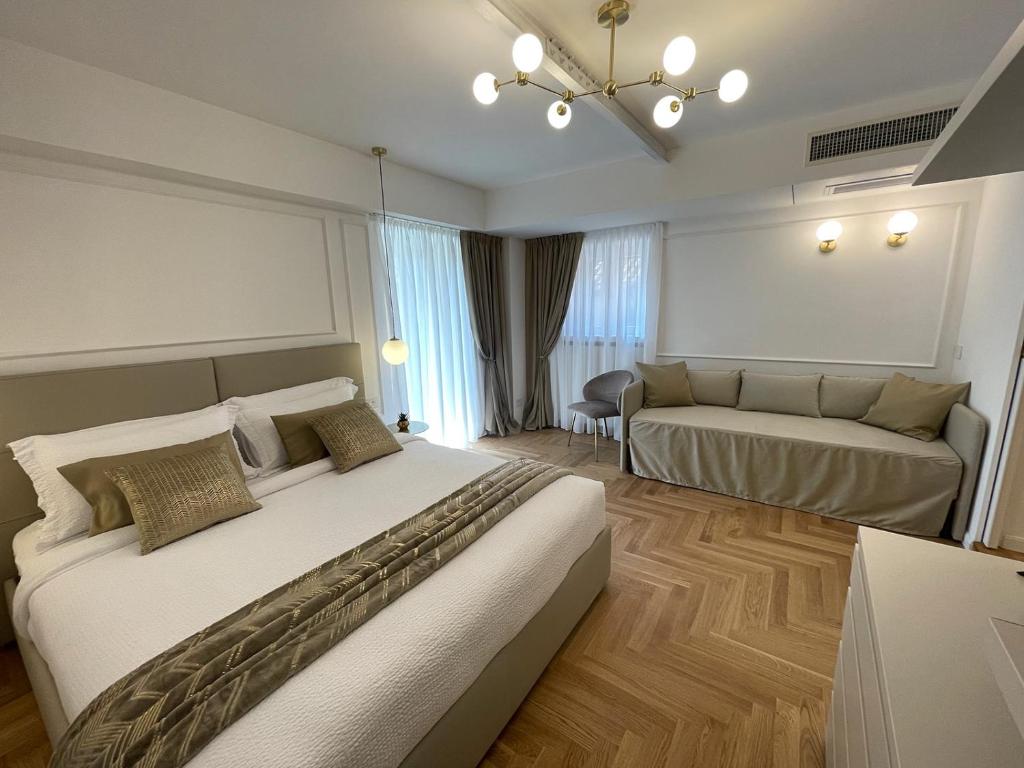 Bellagio Luxury Suites Apartments - 5