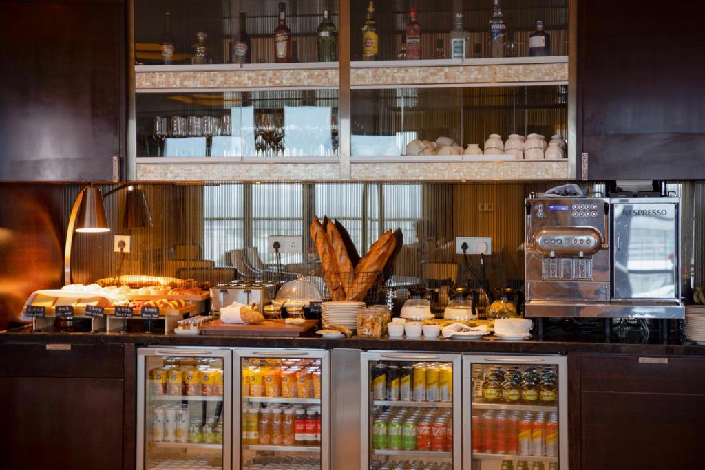 Bar/lounge