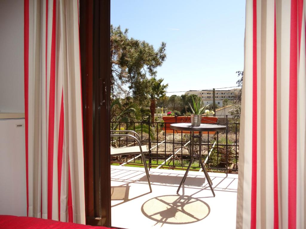 Dassia Beach Pension photo