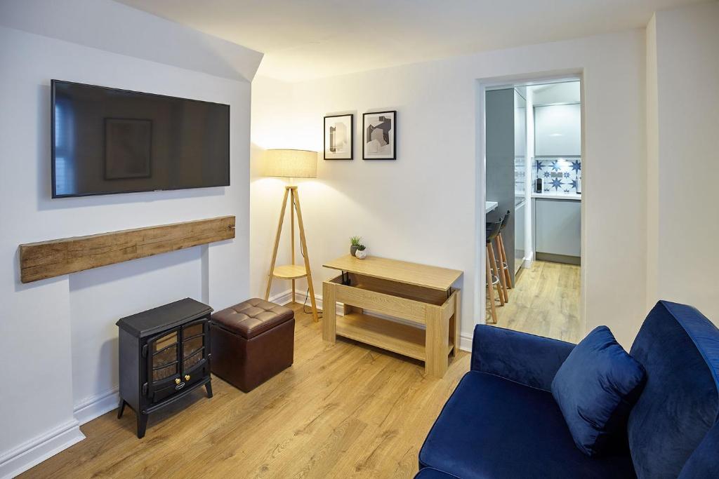 Host & Stay - Clinker Cottage, Whitby