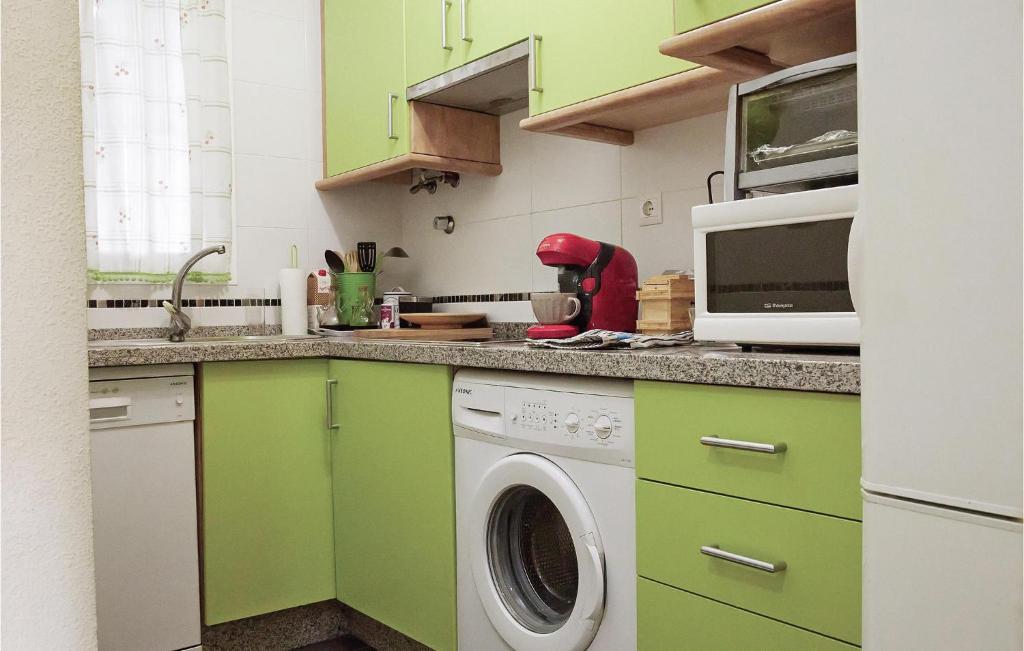Awesome Apartment In Sanlúcar De Barrameda - 5