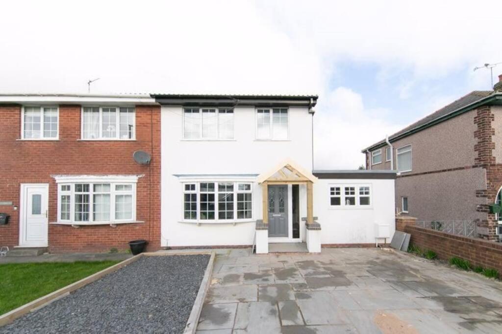 Lancashire Living! Holiday home in Preesall (England, United Kingdom)