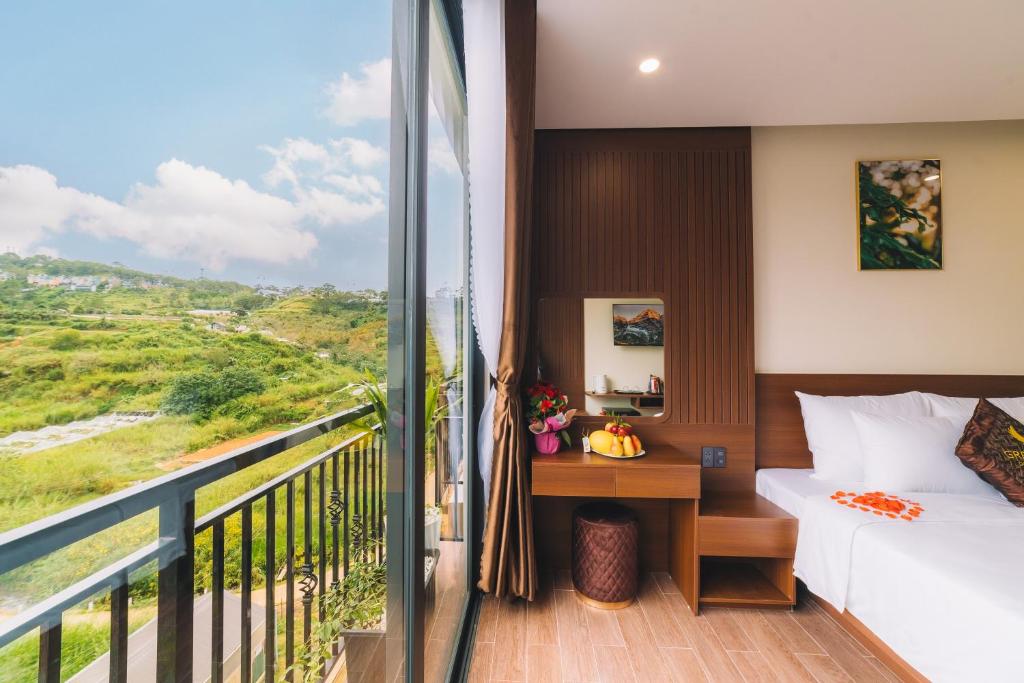 Surrounding environment, GreenEco Da Lat Hotel in Dalat