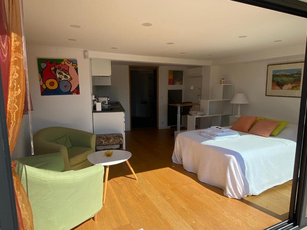studio 36m2, dans un beau domaine privée au calme. - 4