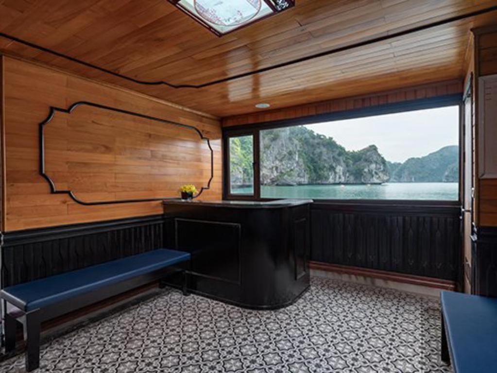 Facilities, The Boutique Cruise in Cat Ba Island