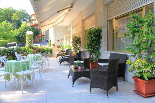 PARK HOTEL - 2