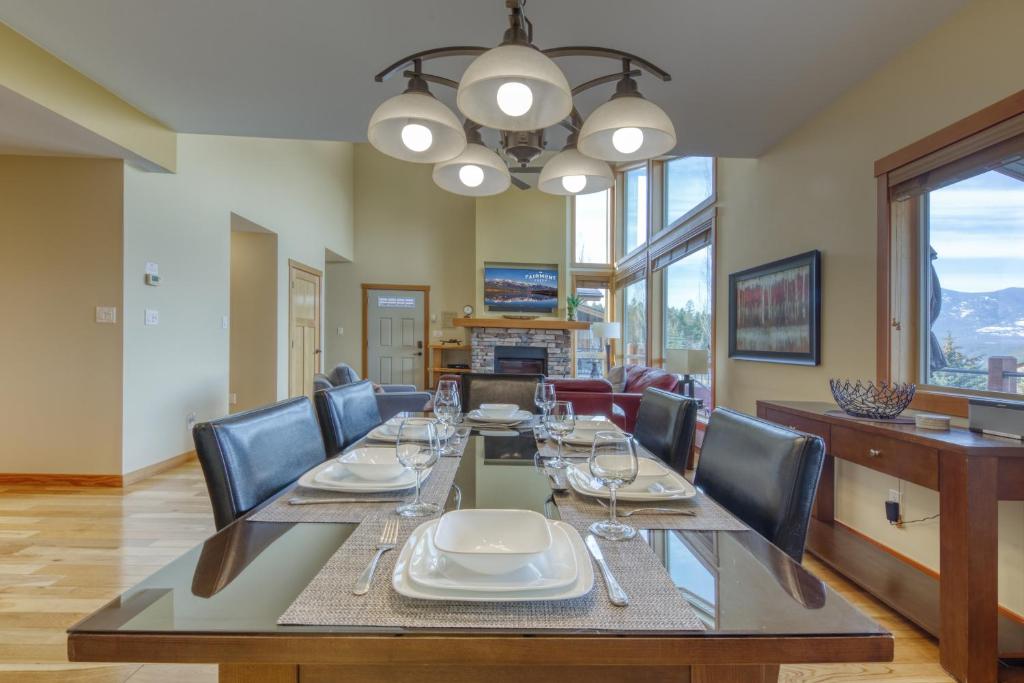 The Residences at Fairmont Ridge photo