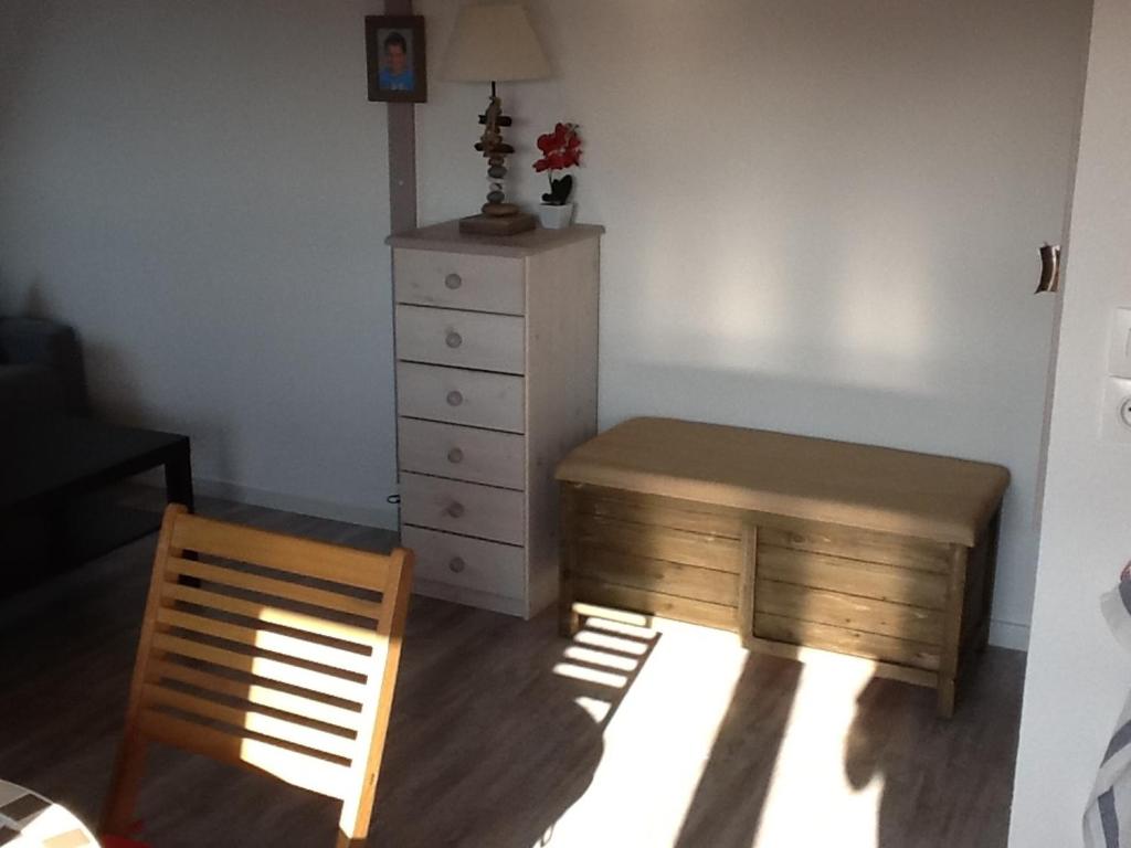 Studio romantique avec balcon et parking à 50 m de la plage - FR-1-712-12 - 4
