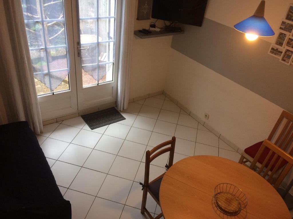 Cottage en duplex à deux pas de la mer avec jardin - FR-1-712-24 - 4