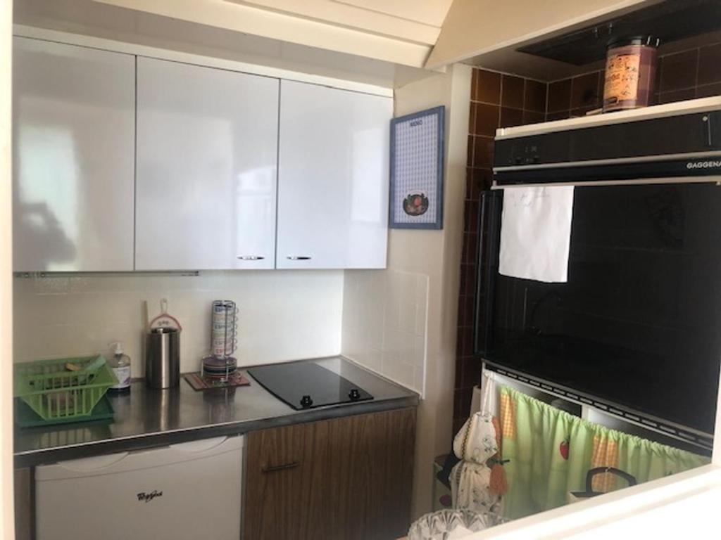 Appartement 2 pièces central avec parking, à deux pas de la plage - FR-1-712-35 - 3