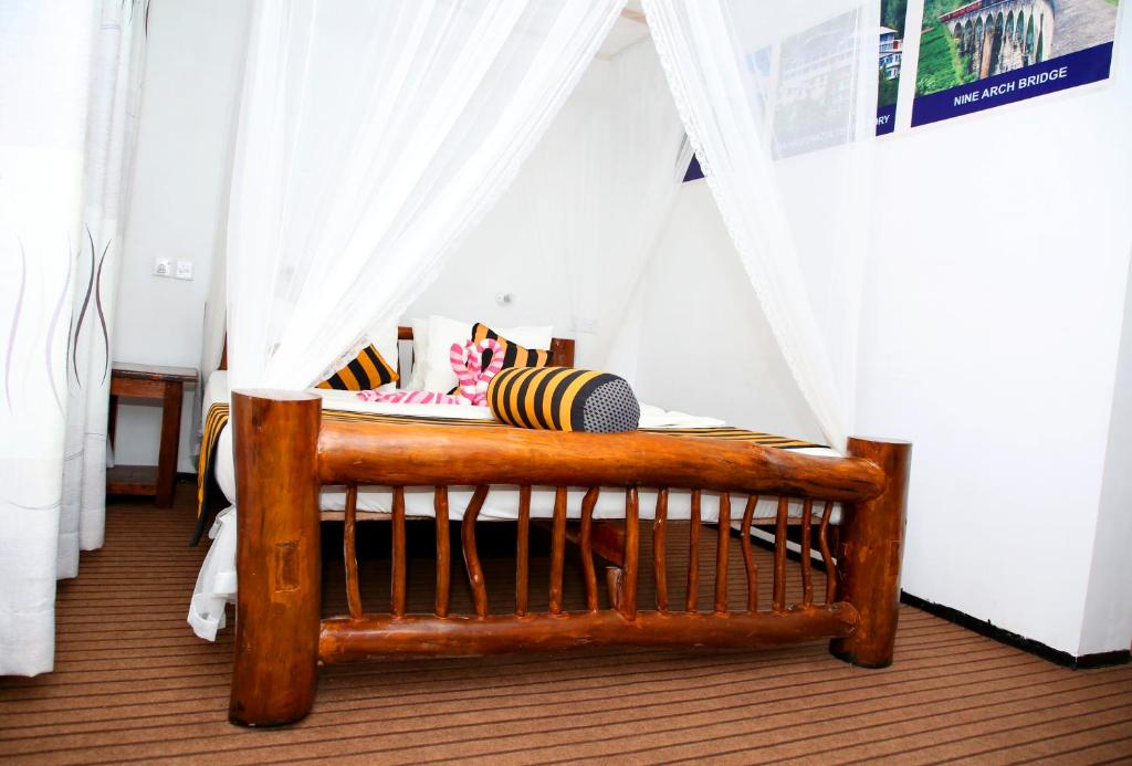 " YOLO " LOVELY COTTAGE photo