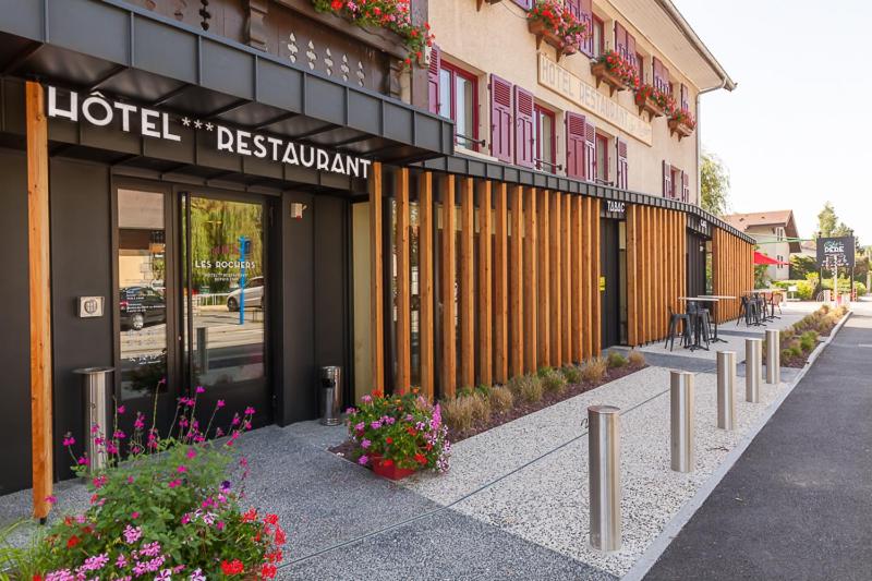 Hotel-Restaurant "Les Rochers" photo