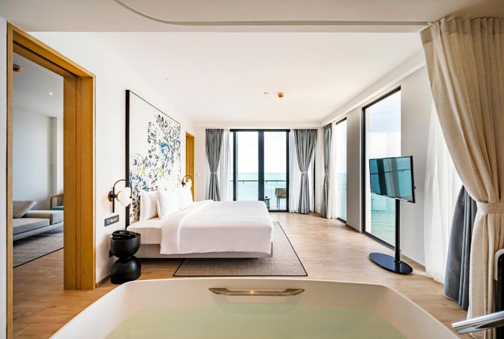 Anya Premier Beachfront Hotel Quy Nhon