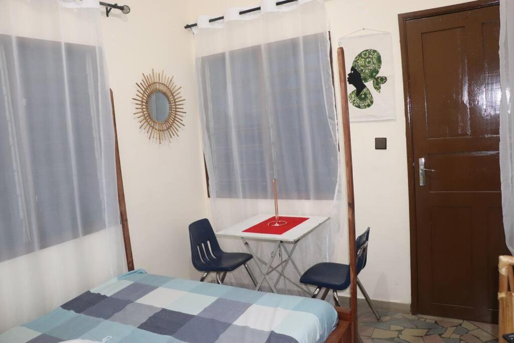 Studio Yiri Guest 1 Fidjrossè Plage, Cotonou