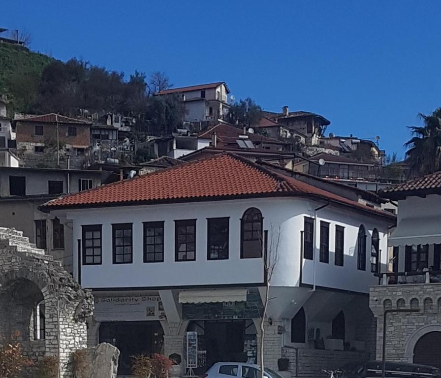 White Villa photo