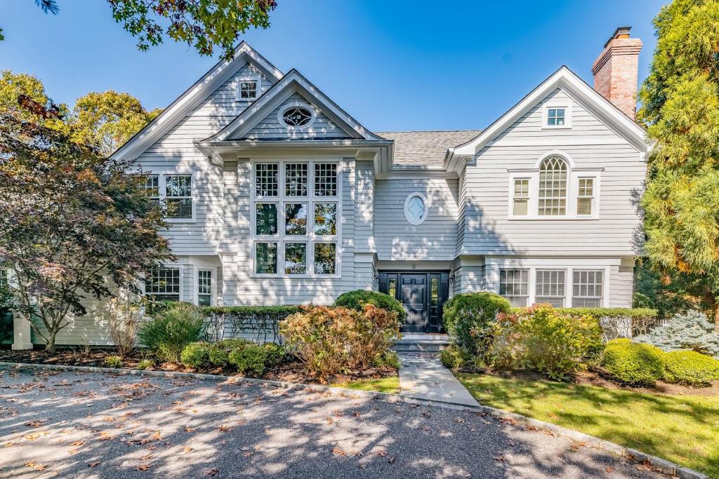 Southampton Pines