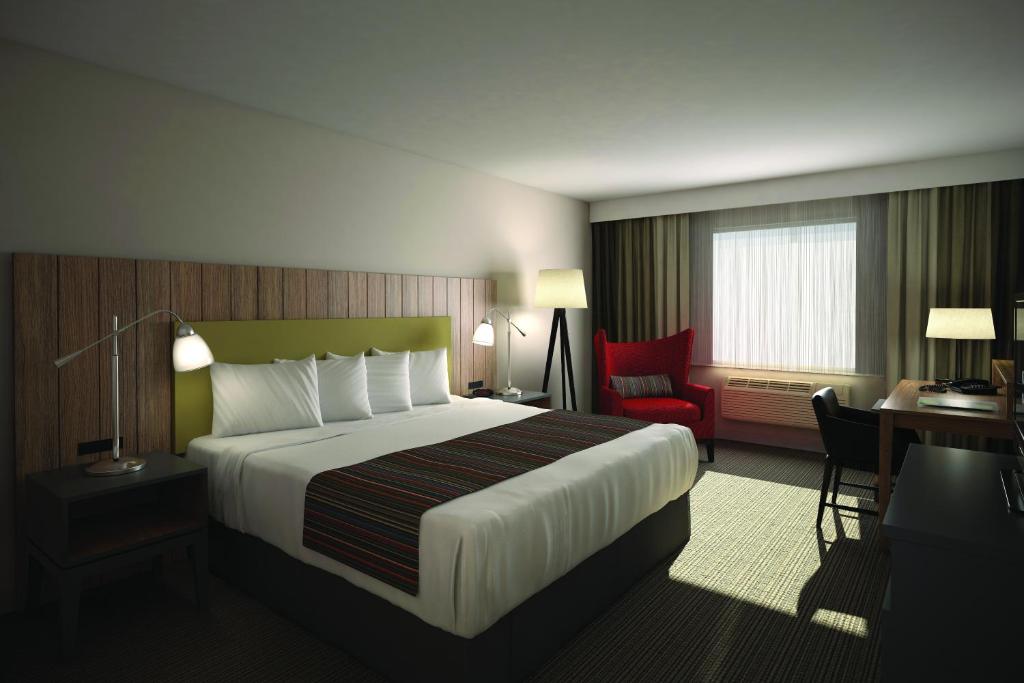 Country Inn & Suites by Radisson, Chippewa Falls, WI photo