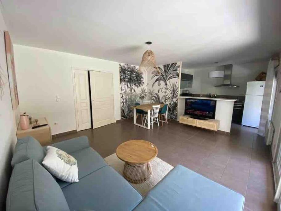 Oasis design grand T3 au calme à Fréjus avec jardin privé - 4
