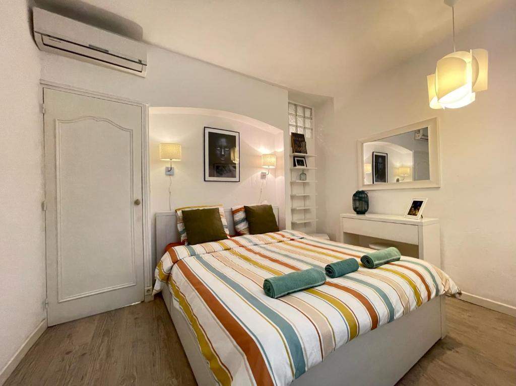 Nice Renting - BONAPARTE - Luxury Loft Trendy neighborhood - AC - fully equipped - 3