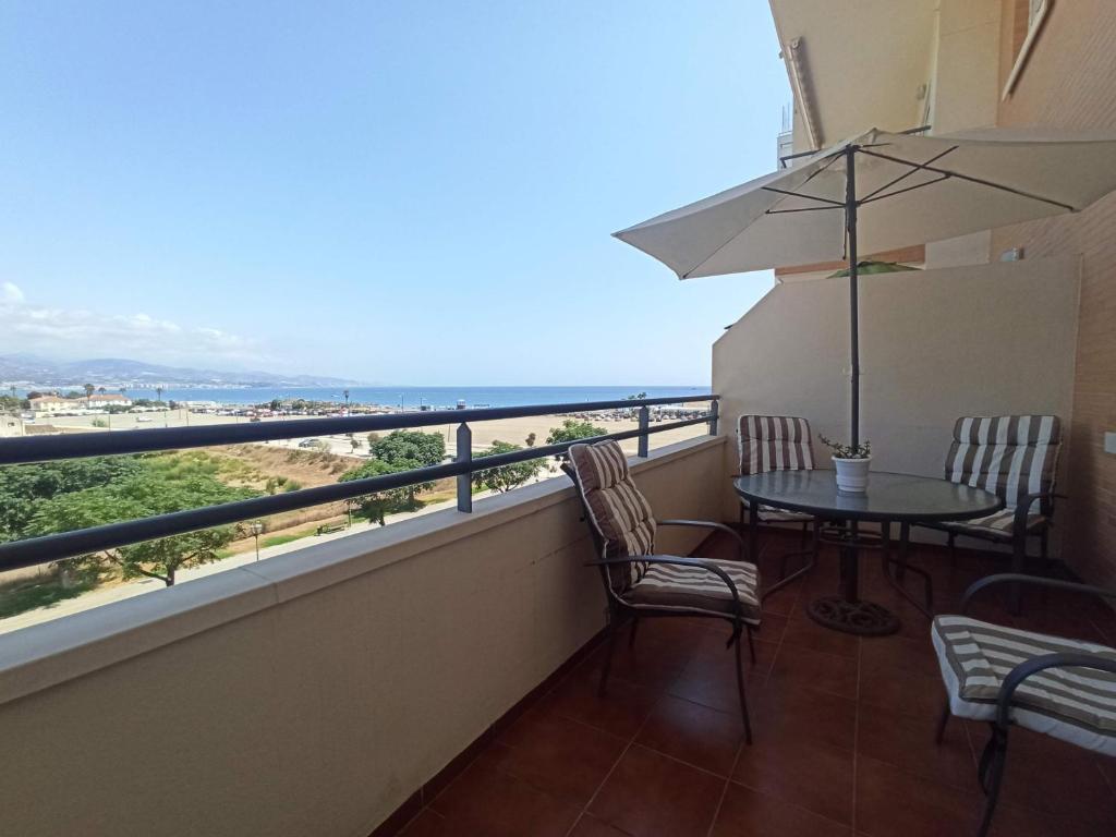 Precioso apartamento con terraza y vistas al mar - 2