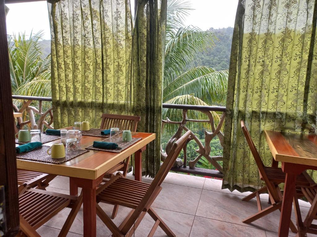 Facilities, Serenity Lodges Dominica in Marigot