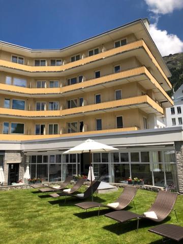 Hotel Schweizerhof Pontresina - 5
