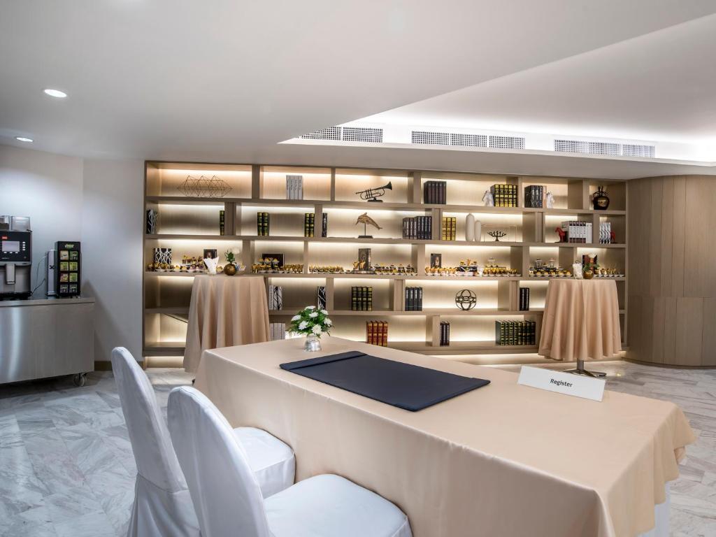 Meeting room / ballrooms