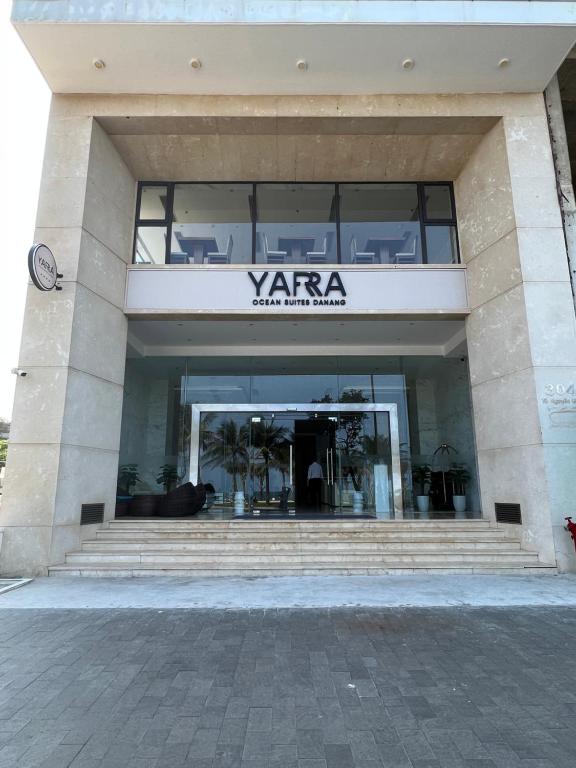 峴港雅拉海洋套房飯店 (Yarra Ocean Suites Danang)