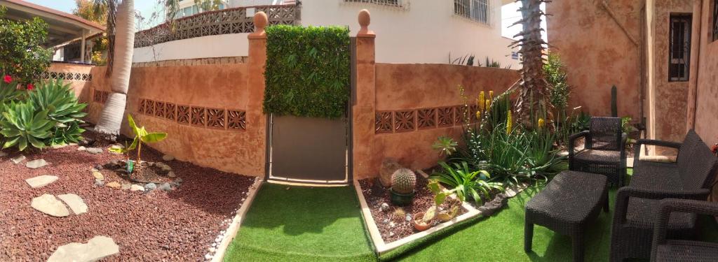 Semi-detached villa sea views, huge terrace, close beach - 5