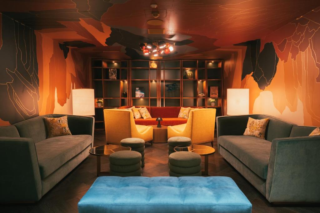 Bar/lounge