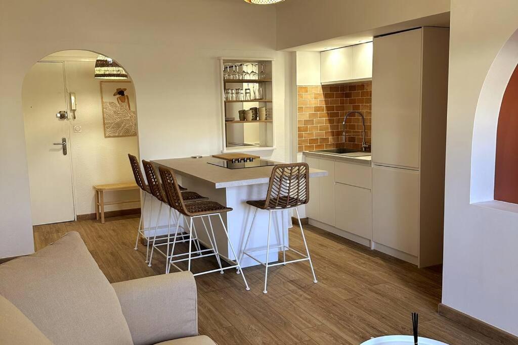 Chez Joan, Apt de Standing, 4 Prs, à 300m des plages - 2
